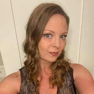 Meet your Posher, Shawna